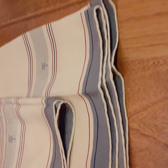 Vtg Jacomo Silk Scarf Italy 33"×33"L - Picture 12 of 16